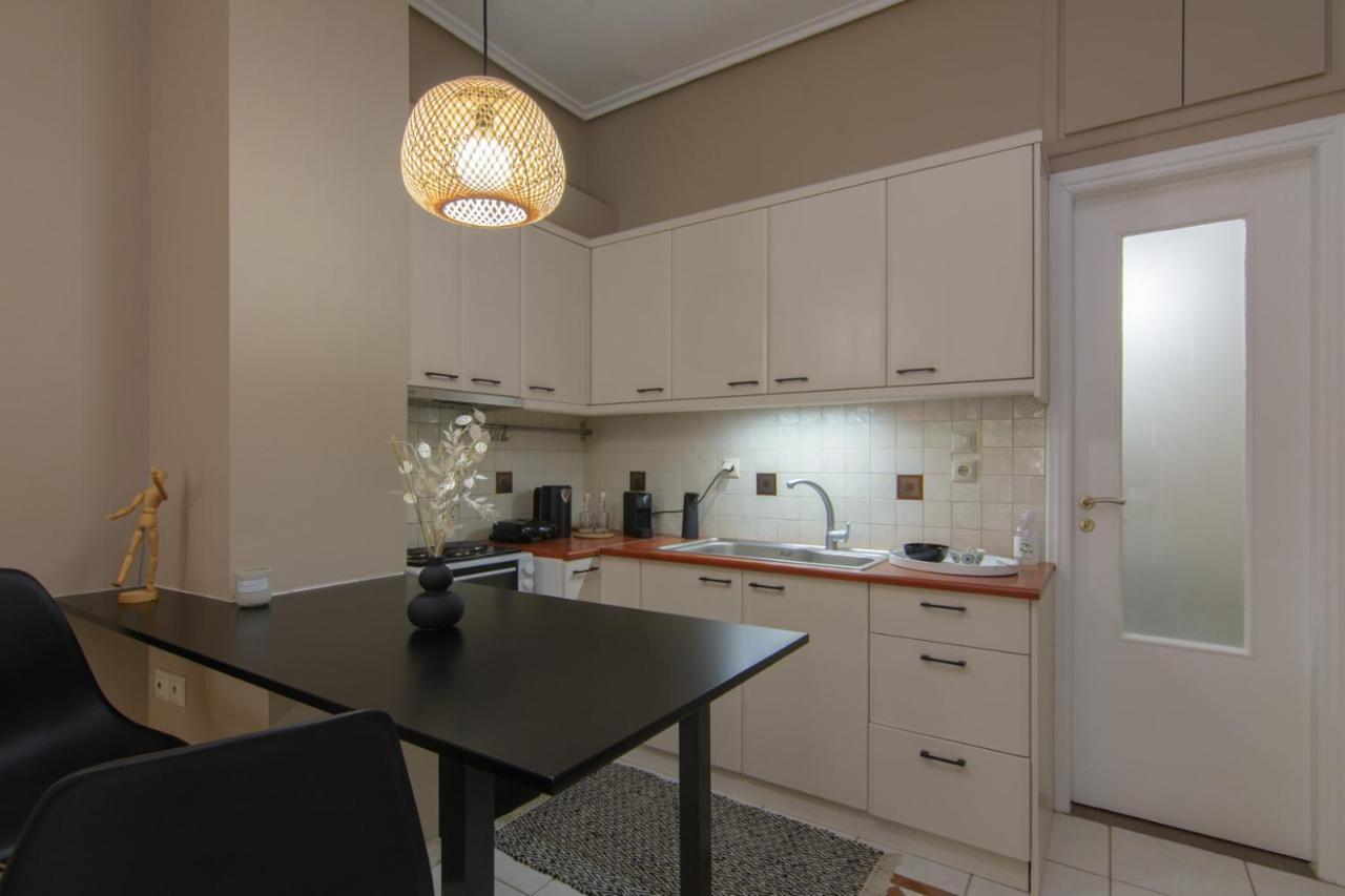 Apt 48, Cozy Apartment In Kalamata City Center Exterior foto